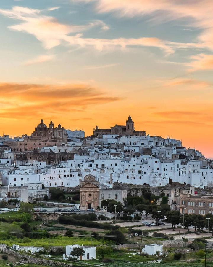 Trullo Bianco Ostuni Villa Exterior photo